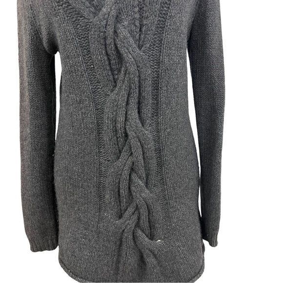C by Bloomingdales 100% Cashmere V-Neck Braided Gray Pullover Sweater Sz Medium - Picture 3 of 9